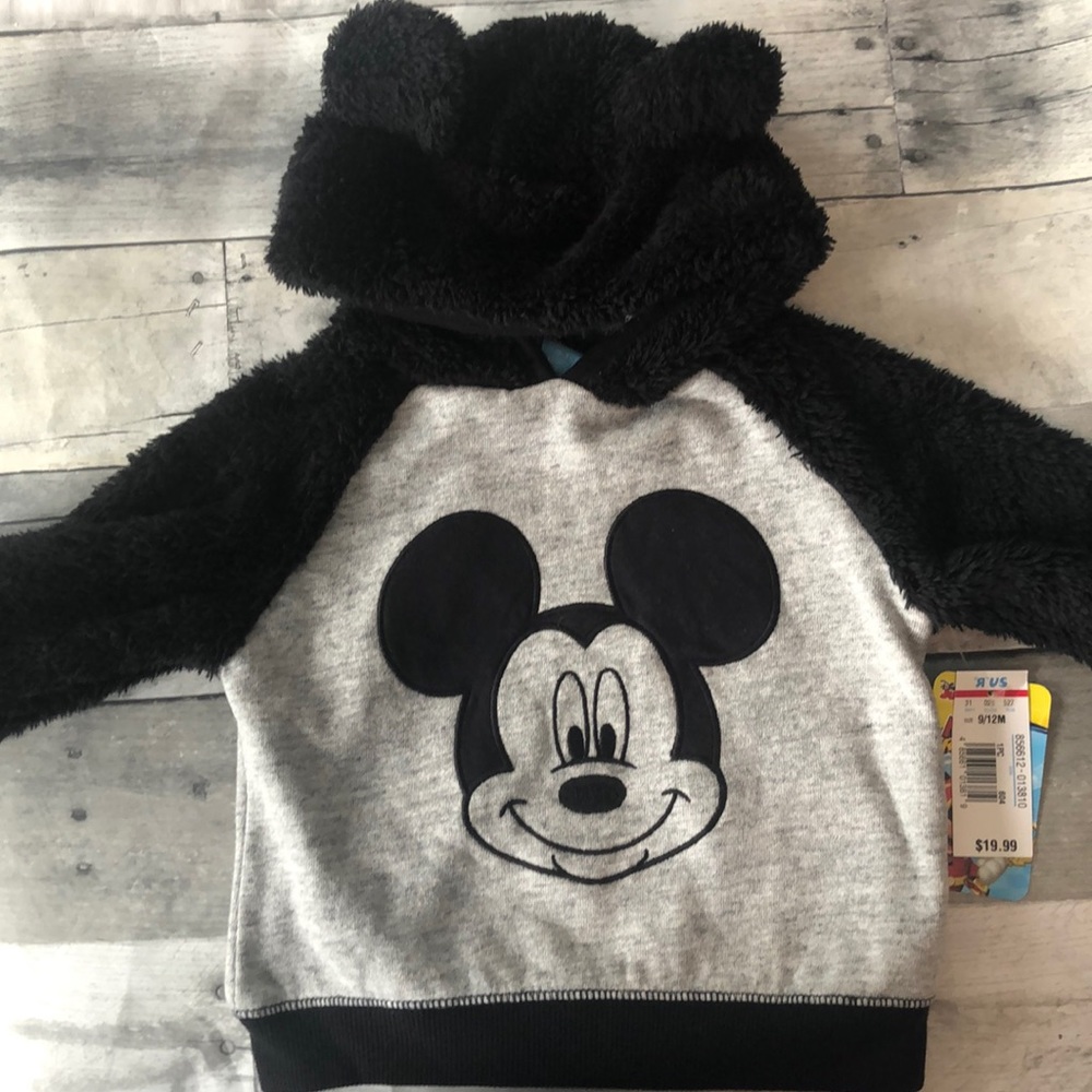 NWT Disney Mickey Mouse hooded sweatshirt